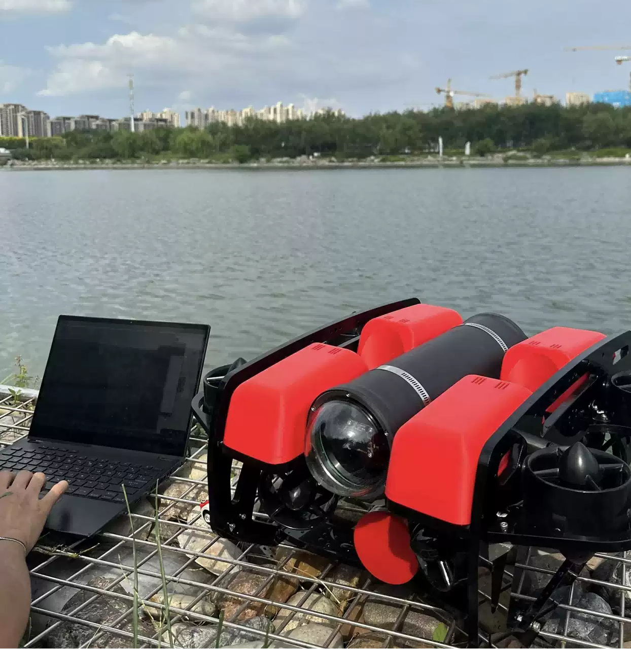 高壓清洗機(jī),進(jìn)口高壓清洗機(jī),高壓清洗機(jī)價(jià)格,超高壓清洗機(jī)