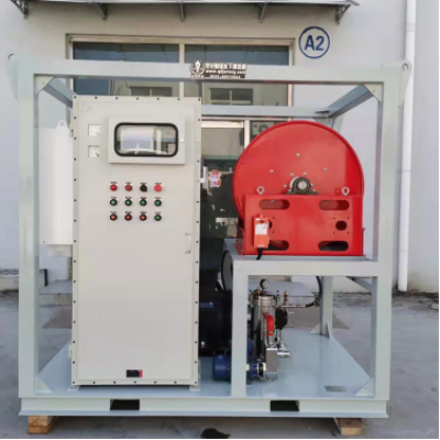 空化射流水下生物清洗機(jī)在水下進(jìn)行清洗工程的優(yōu)勢