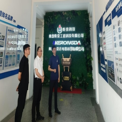 熱烈歡迎福州市倉山區(qū)政府考察團蒞臨我司指導(dǎo)工作